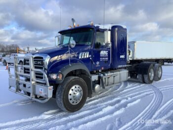 2022 Mack GR64FT 6×4 Heavy Haul T/A Sleeper Truck Tractor